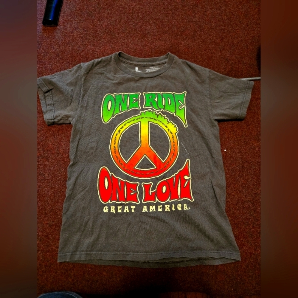 Vintage Great America One Ride Ine Love TShirt Men's Small